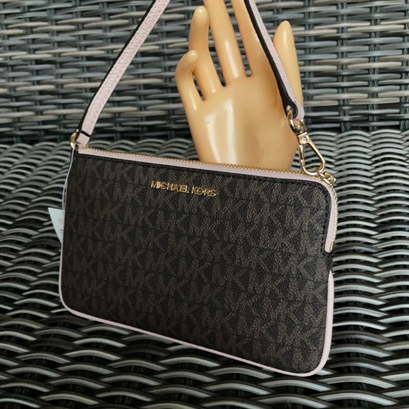 Michael Kors Jet Set Travel Large Top Zip Signature Wristlet Clutch - Picture 8 of 16